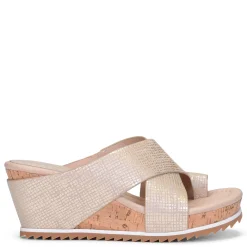 SISU MED WEDGE>Donald Pliner Best